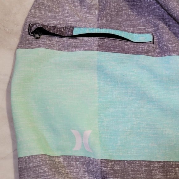 Hurley Buckle Gray Blue Green Logo Pattern Board Shorts Approx. Size 36 - Picture 3 of 5